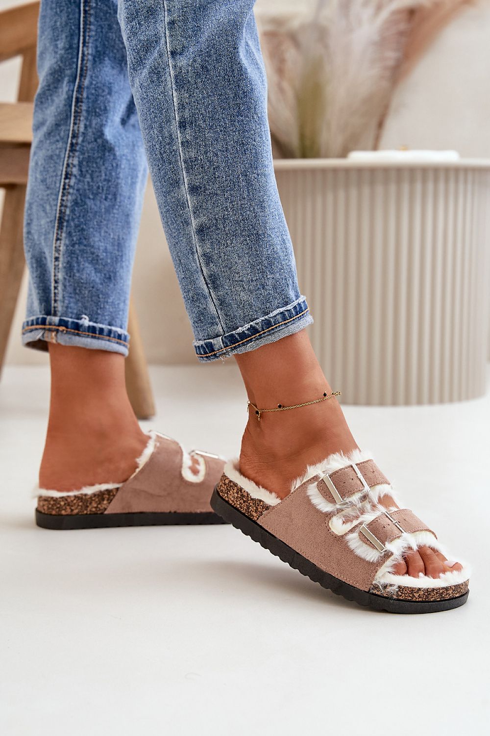 Pantoufles model 199900 Step in style