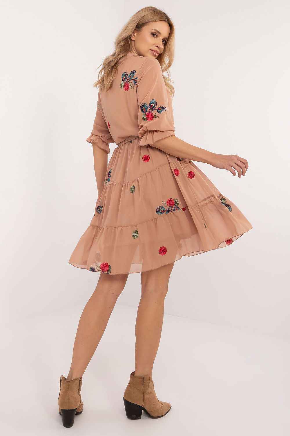 Robe de jour Lakerta