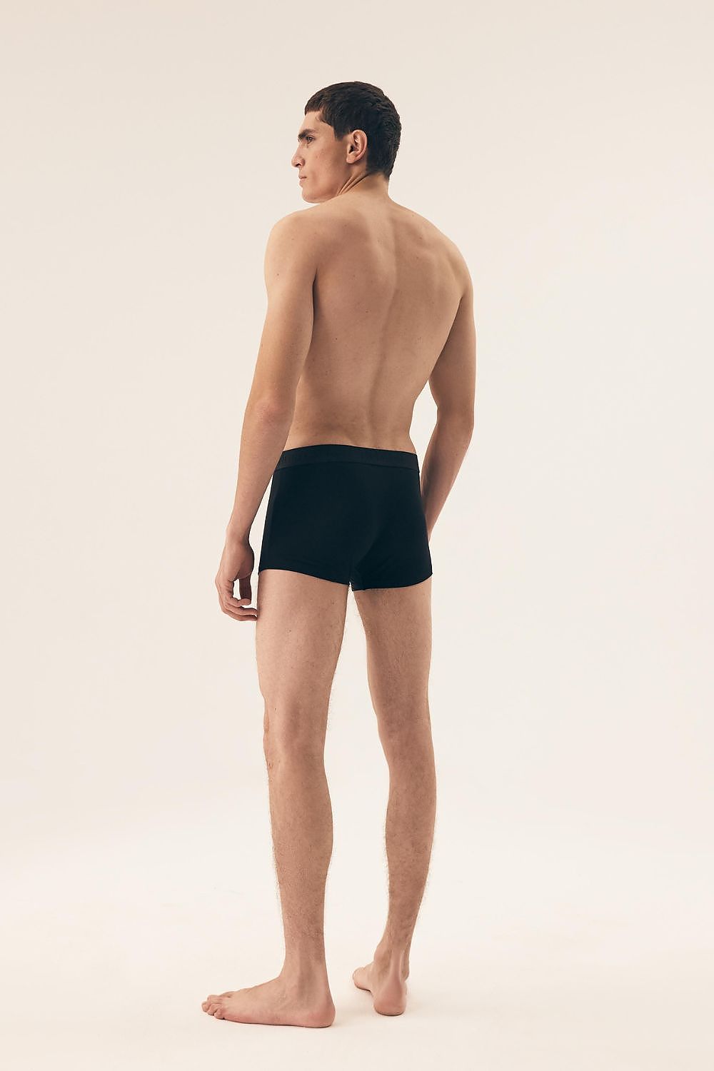 L`ensemble model 209618 Henderson