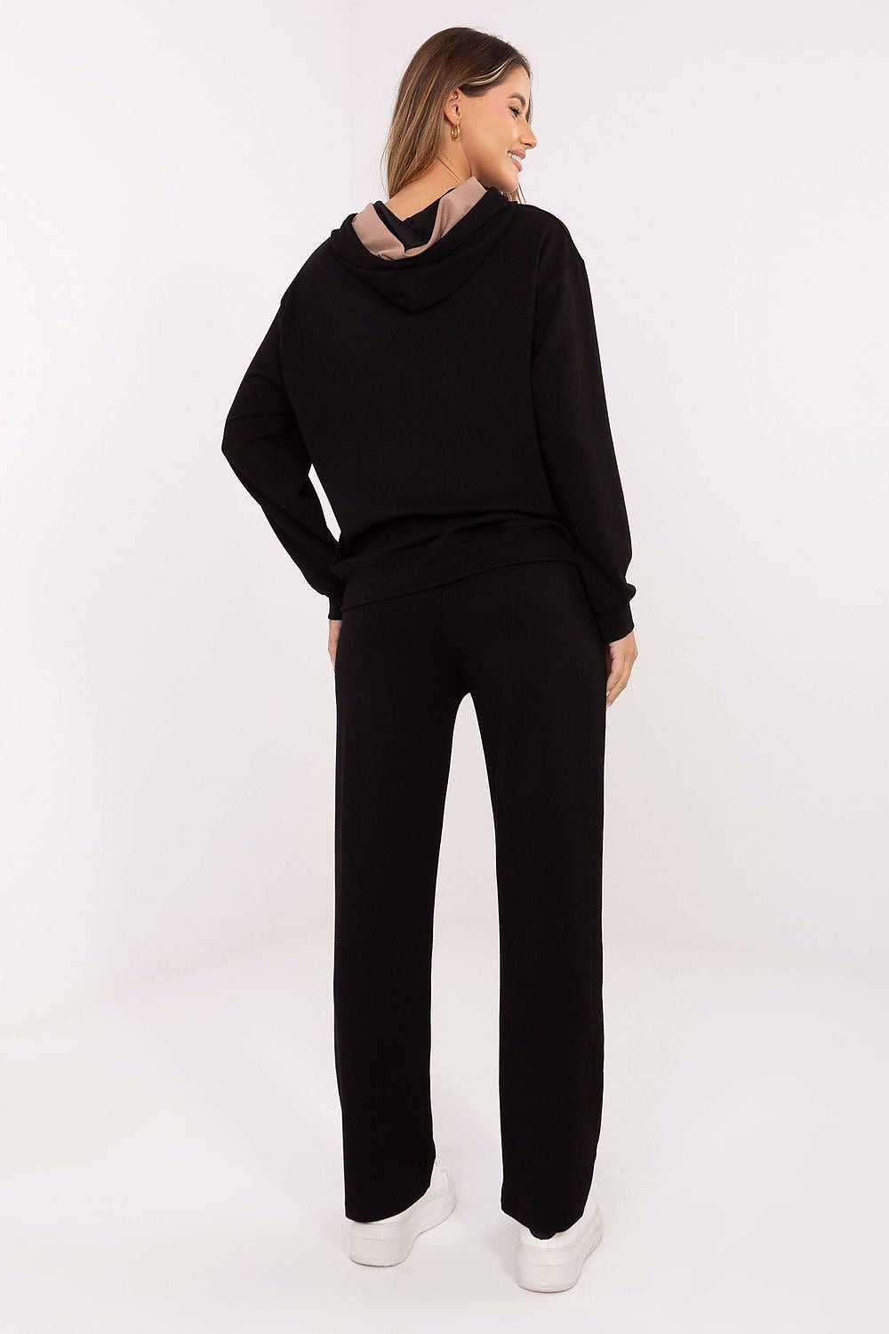 L`ensemble model 218821 Relevance