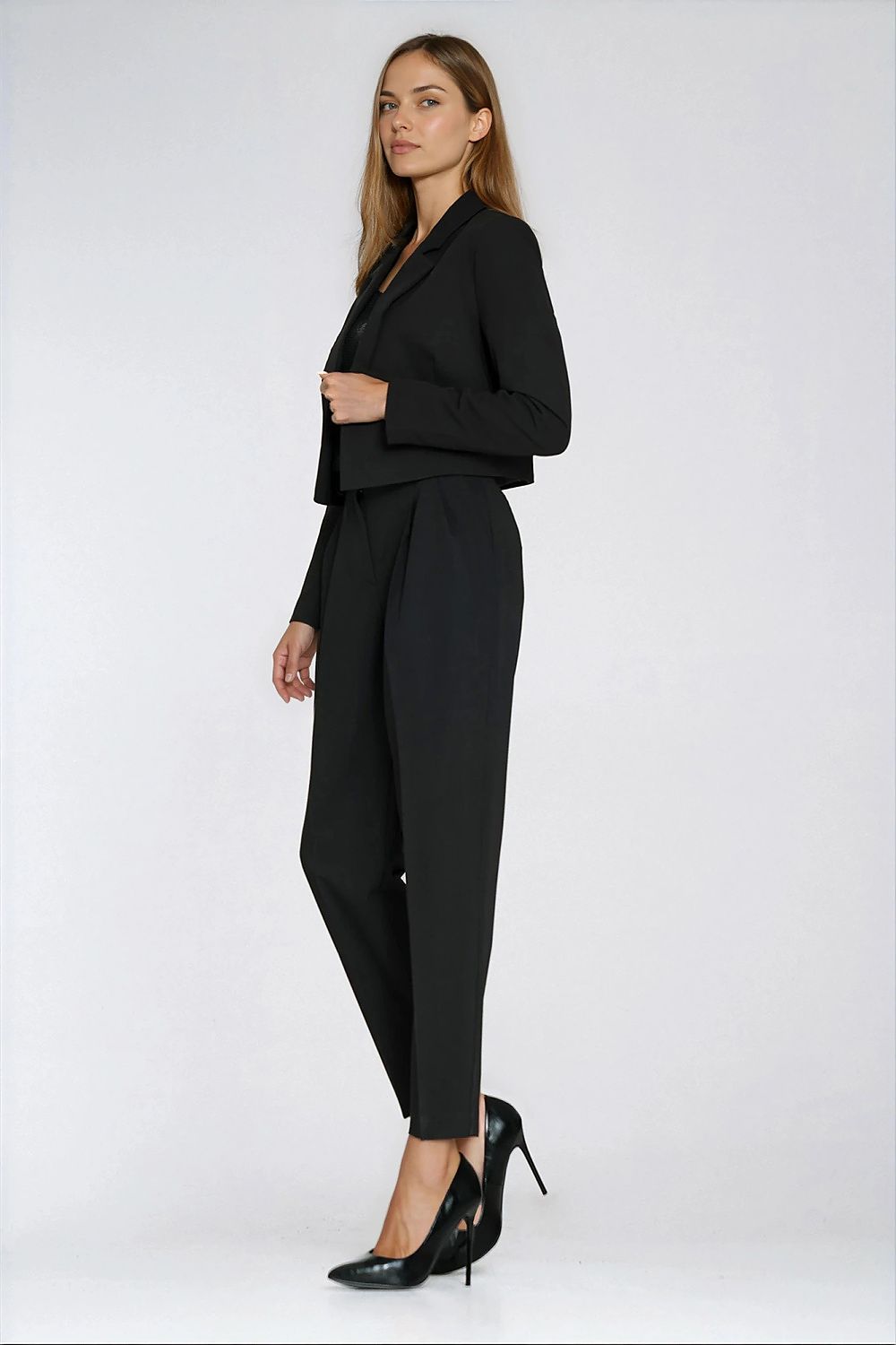 Blazer femme model 223279 Nife