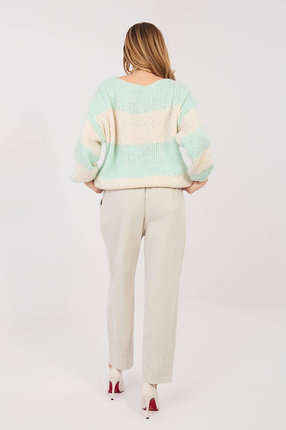 Pantalon en velours côtelé model 224386 Italy Moda