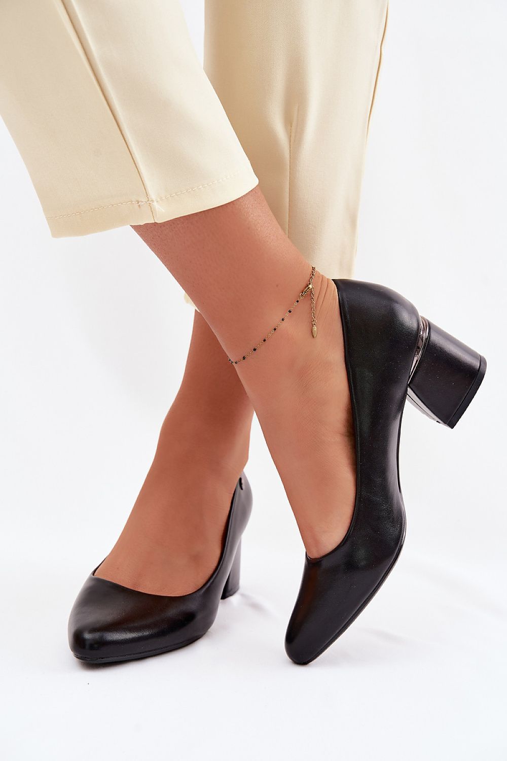 Escarpins talon large model 226544 Step in style