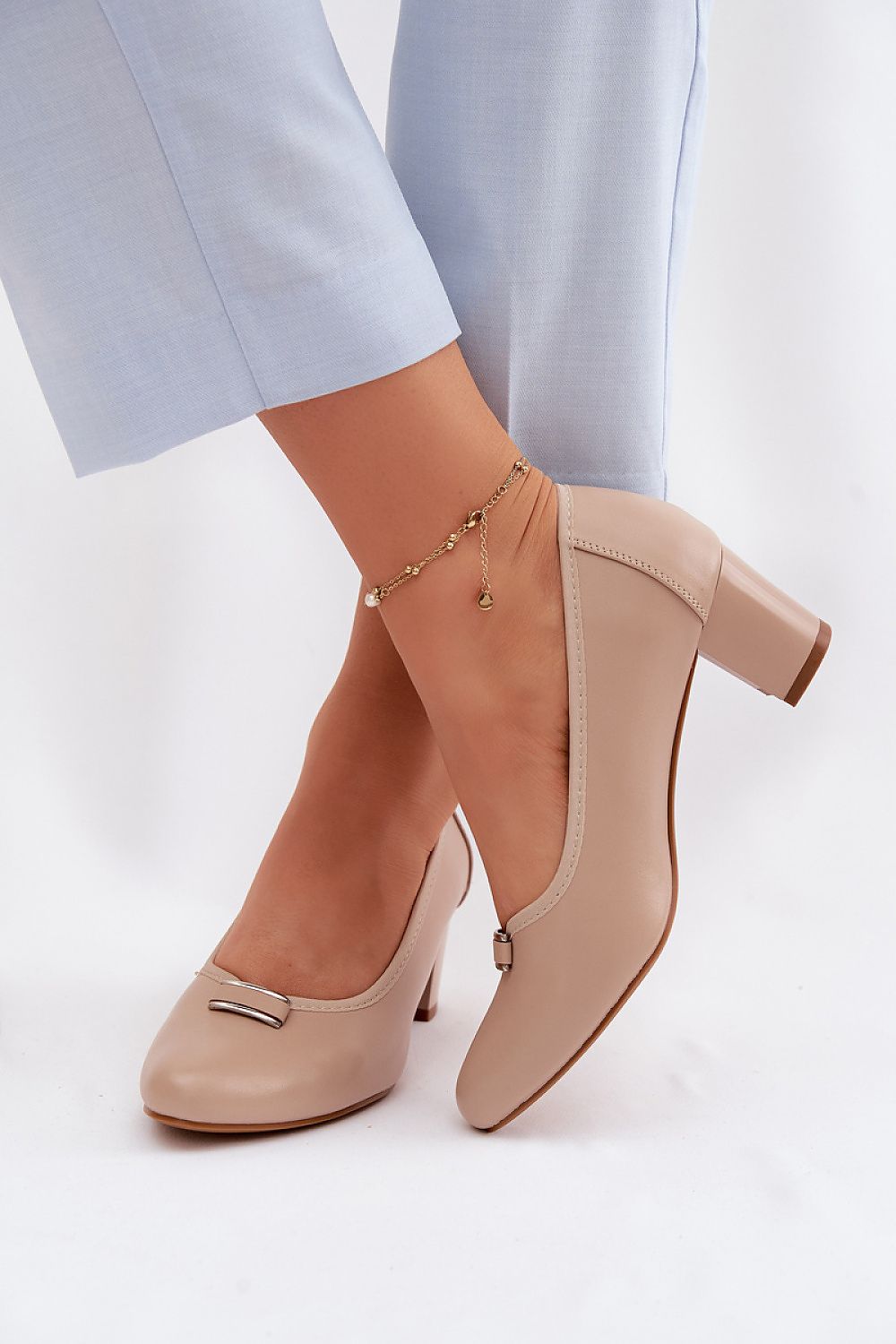 Escarpins talon large model 227173 Step in style