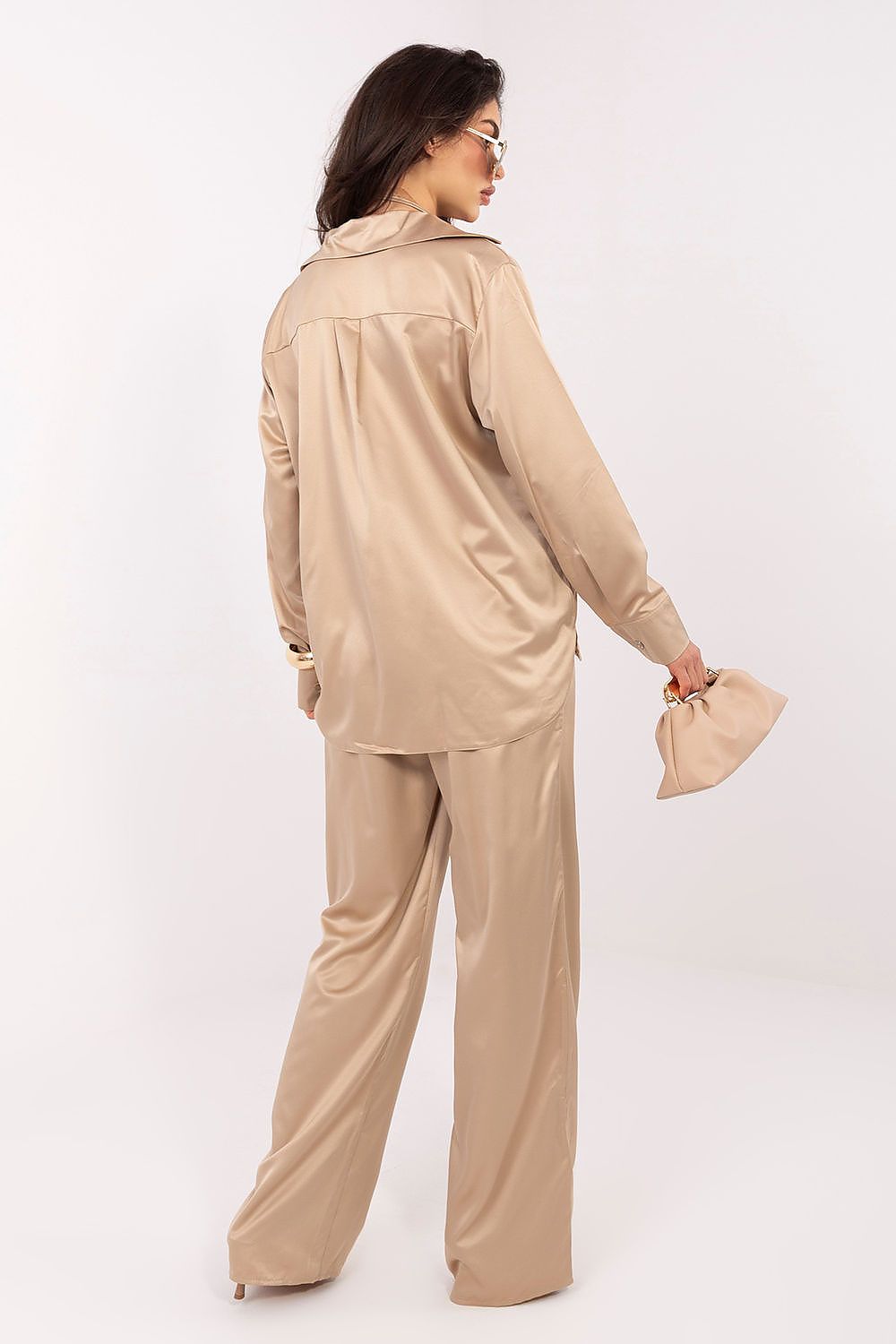 L`ensemble model 227325 Lakerta