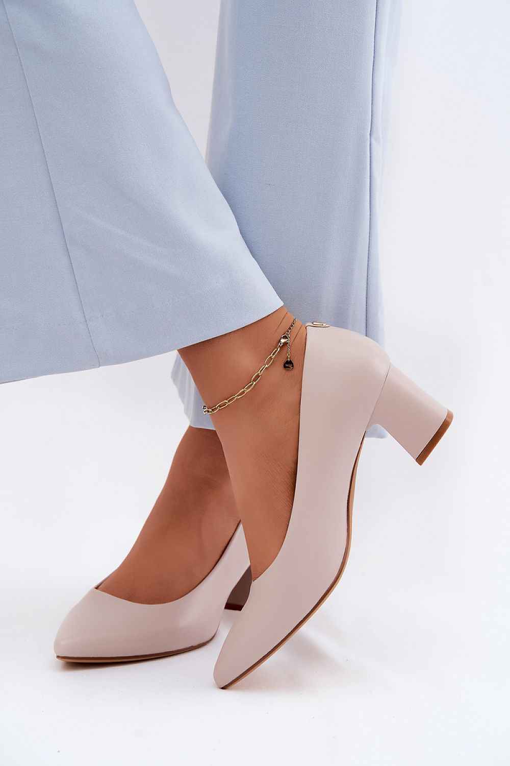 Escarpins talon large model 227799 Step in style