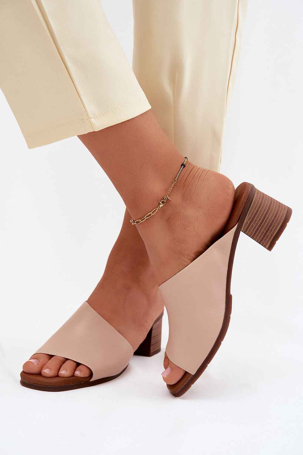 Des mules à talons Step in style