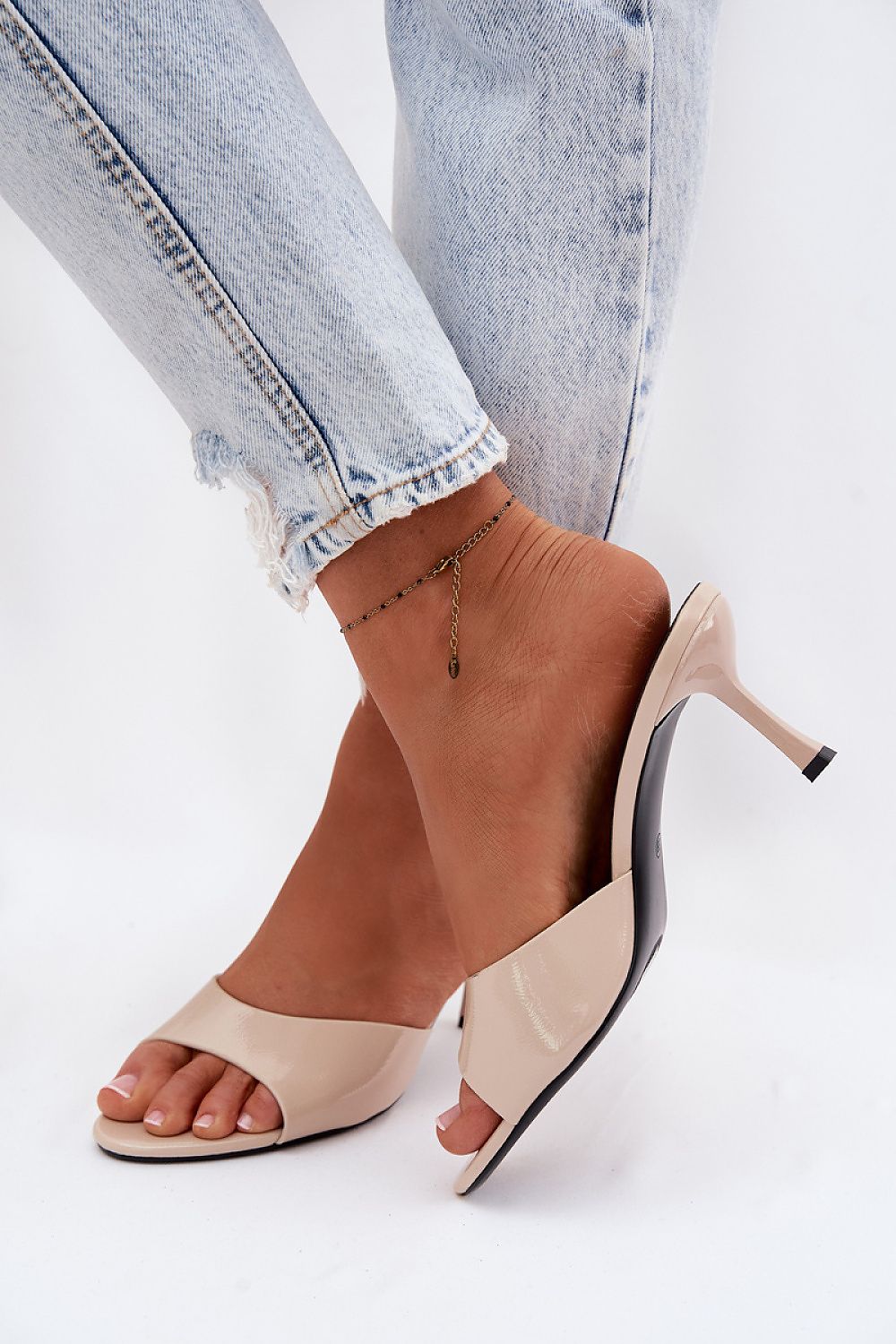 Des mules à talons model 227948 Step in style