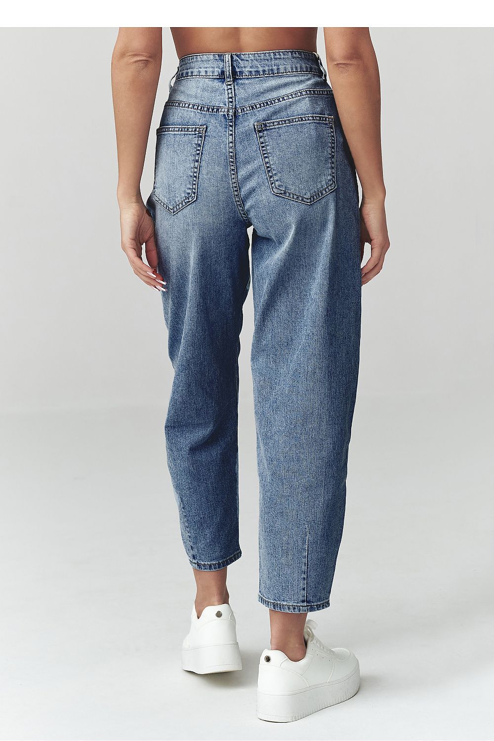 Jean model 228314 Makadamia
