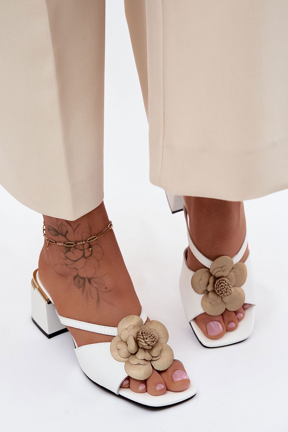 Des mules à talons model 228379 Step in style