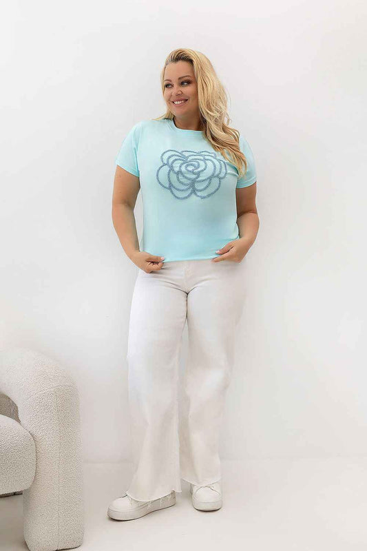 Plus size T-shirt Relevance