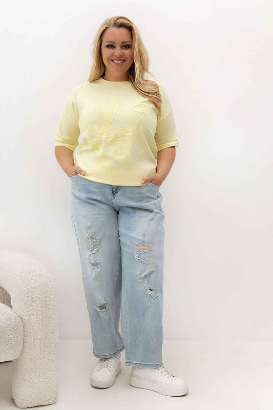 Plus size T-shirt Relevance