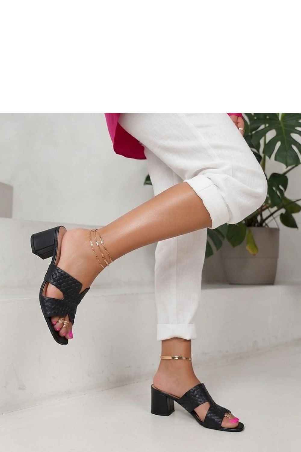 Des mules à talons Solea