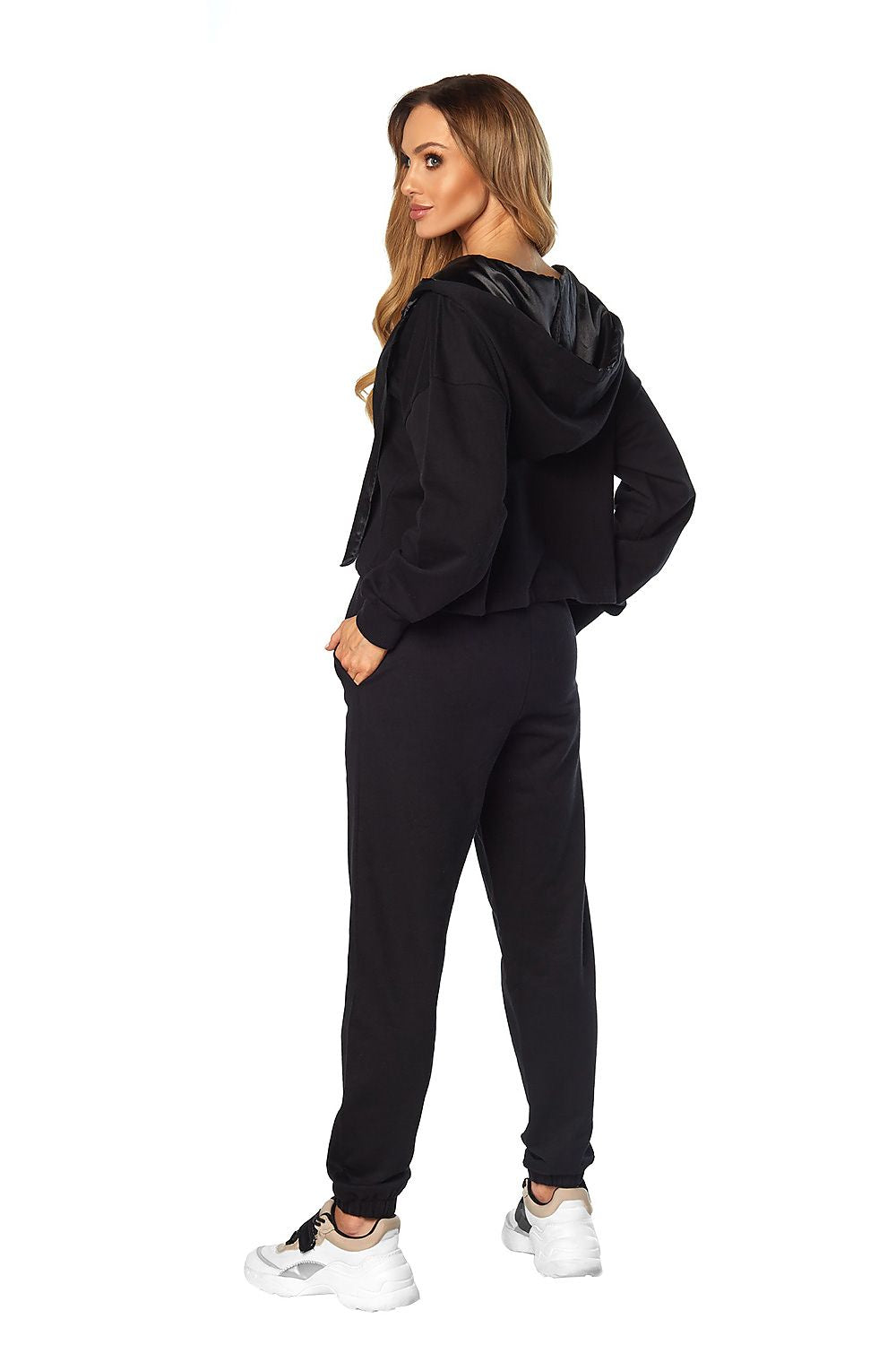 L`ensemble model 148432 Rossli