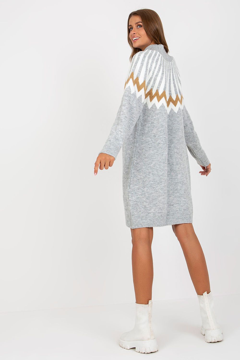 Robe de jour model 170361 Rue Paris