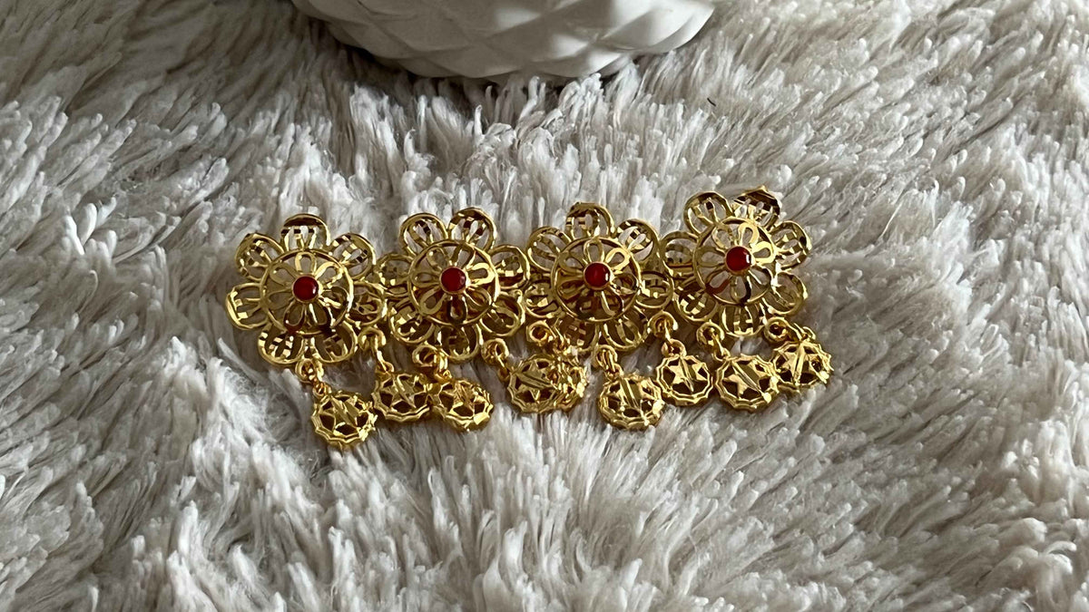 Broche 8