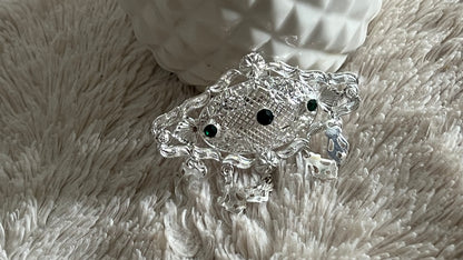 Broches 9