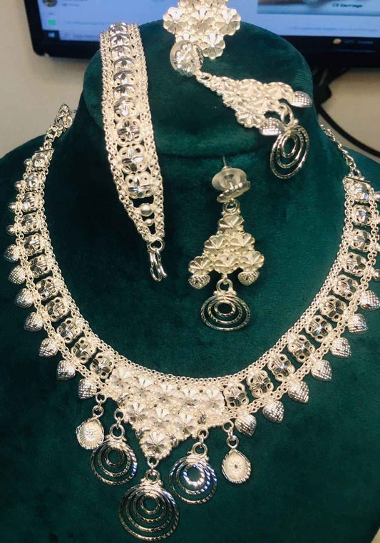 Ensemble de collier ÉLÉGANCE