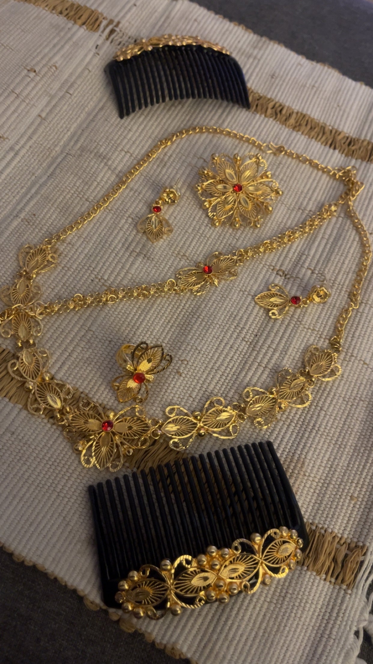 Ensemble collier 1