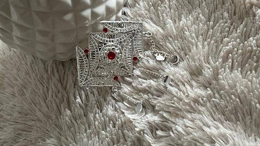 BROCHES 2