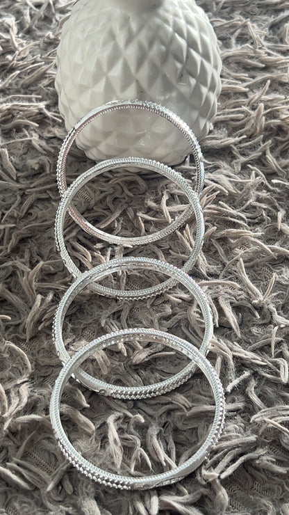 Lots 4 Bracelets