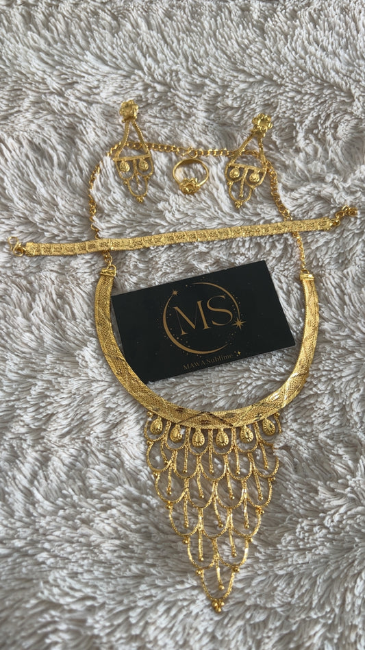 Ensemble collier 8