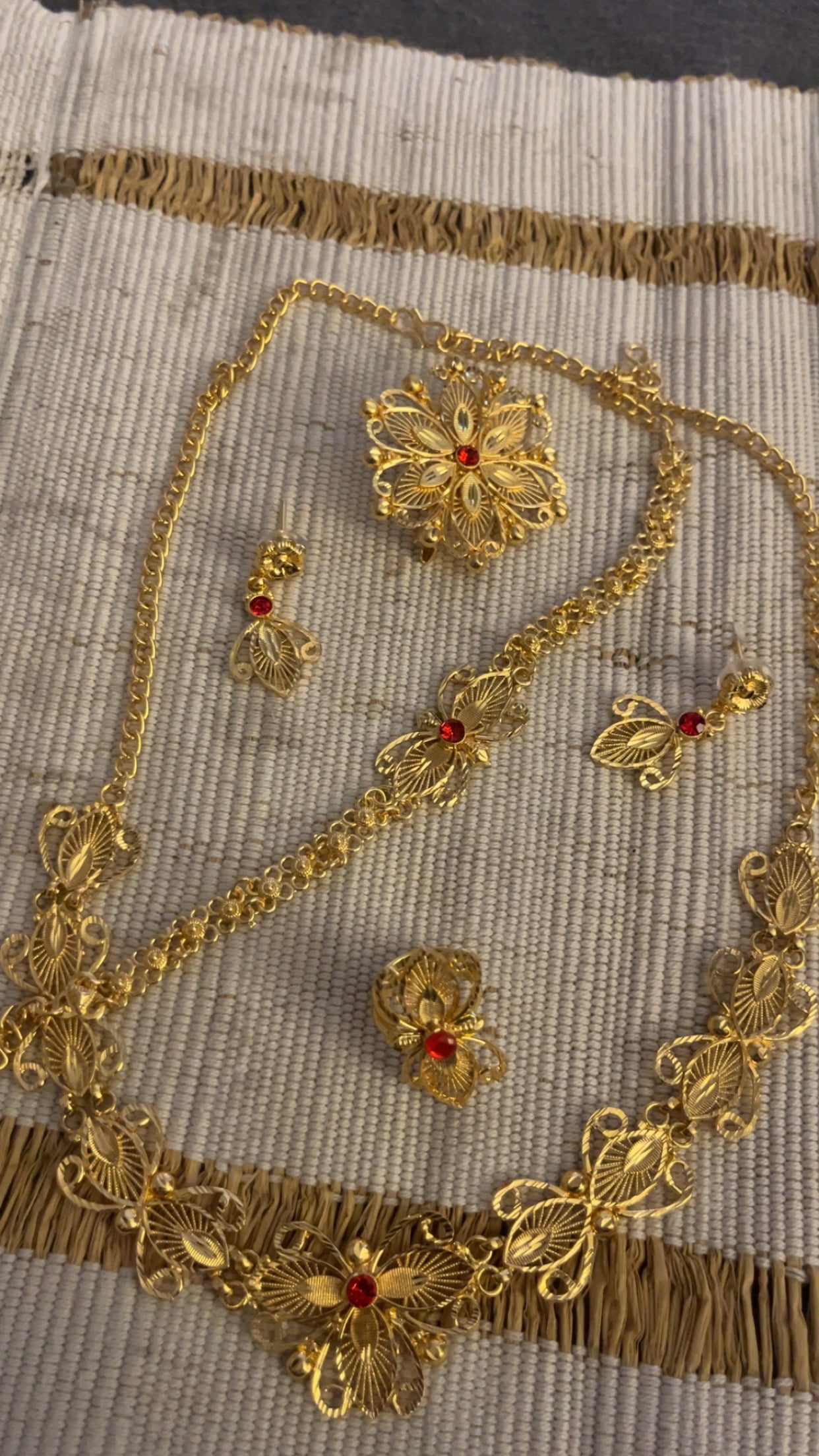 Ensemble collier 1