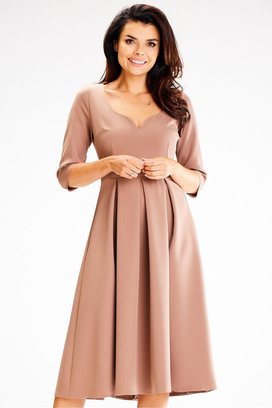  Robe de jour model 187167 awama 