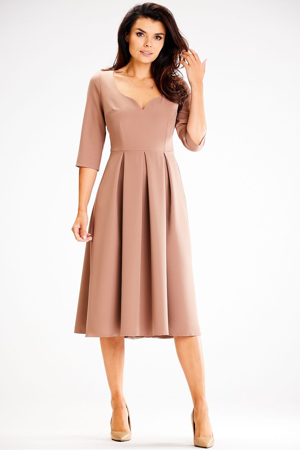  Robe de jour model 187167 awama 