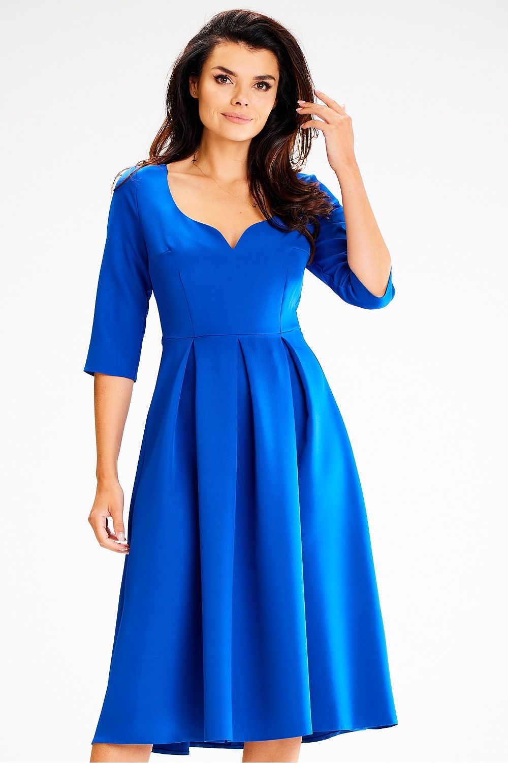  Robe de jour model 187168 awama 