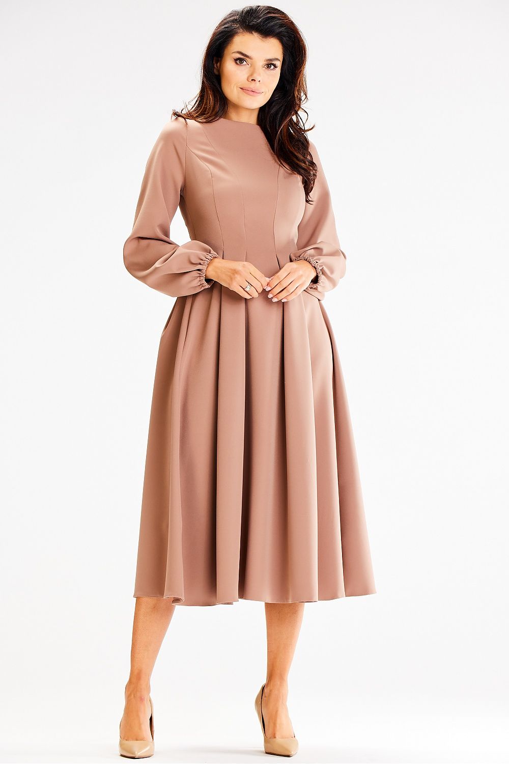  Robe de jour model 187177 awama 