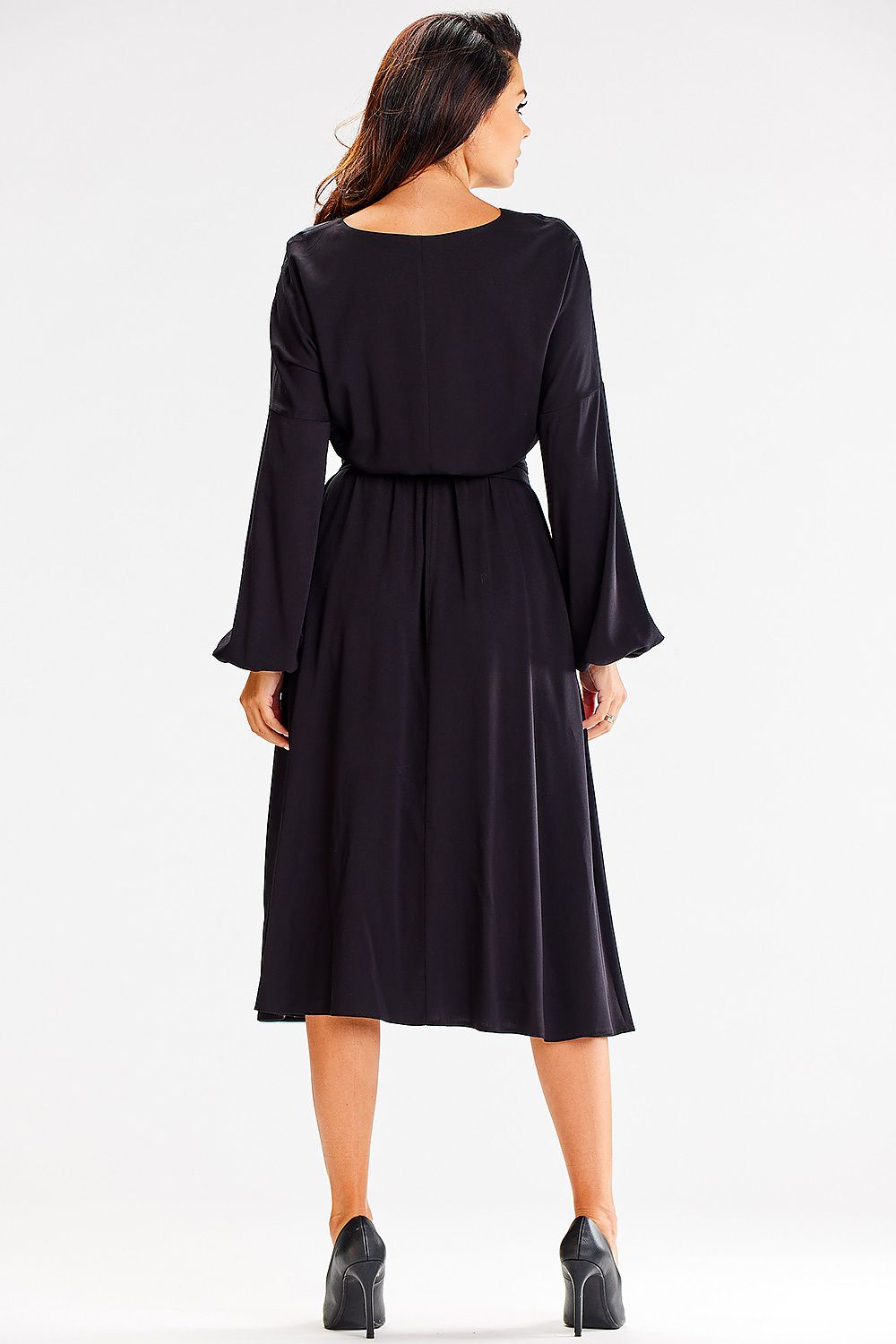  Robe de jour model 187156 awama 