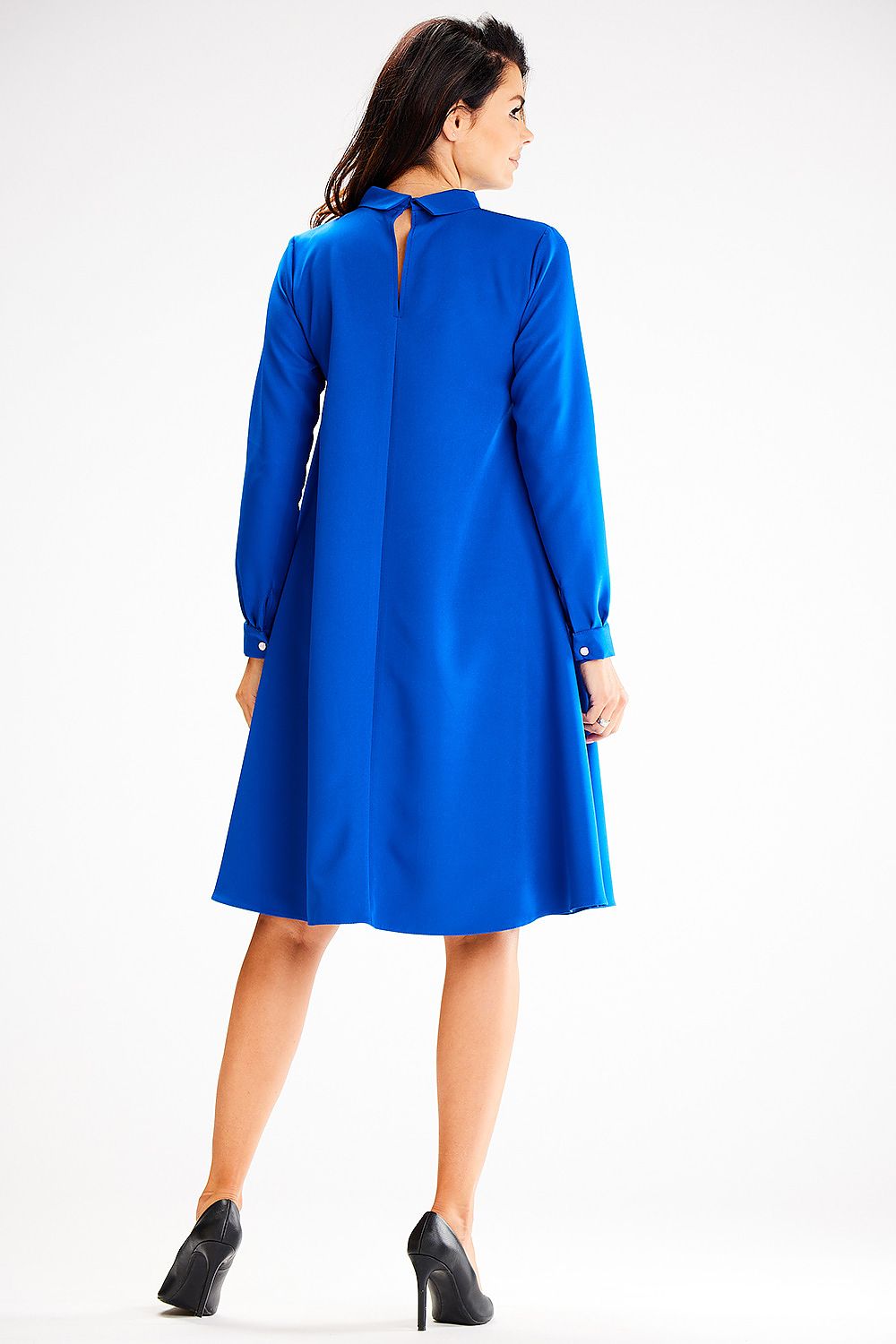  Robe de jour model 187165 awama 