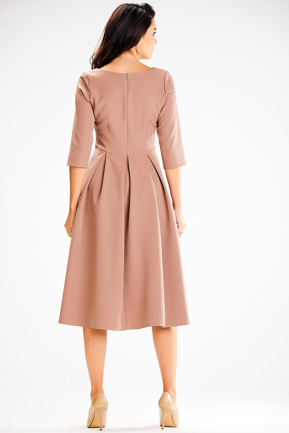  Robe de jour model 187167 awama 