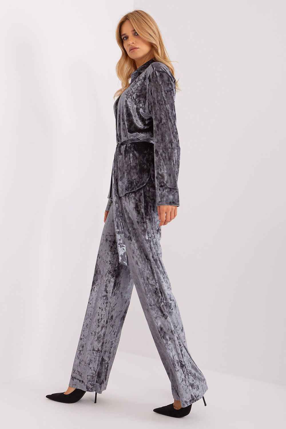 L`ensemble Lakerta