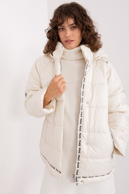  Veste model 190272 Trendy. ING 