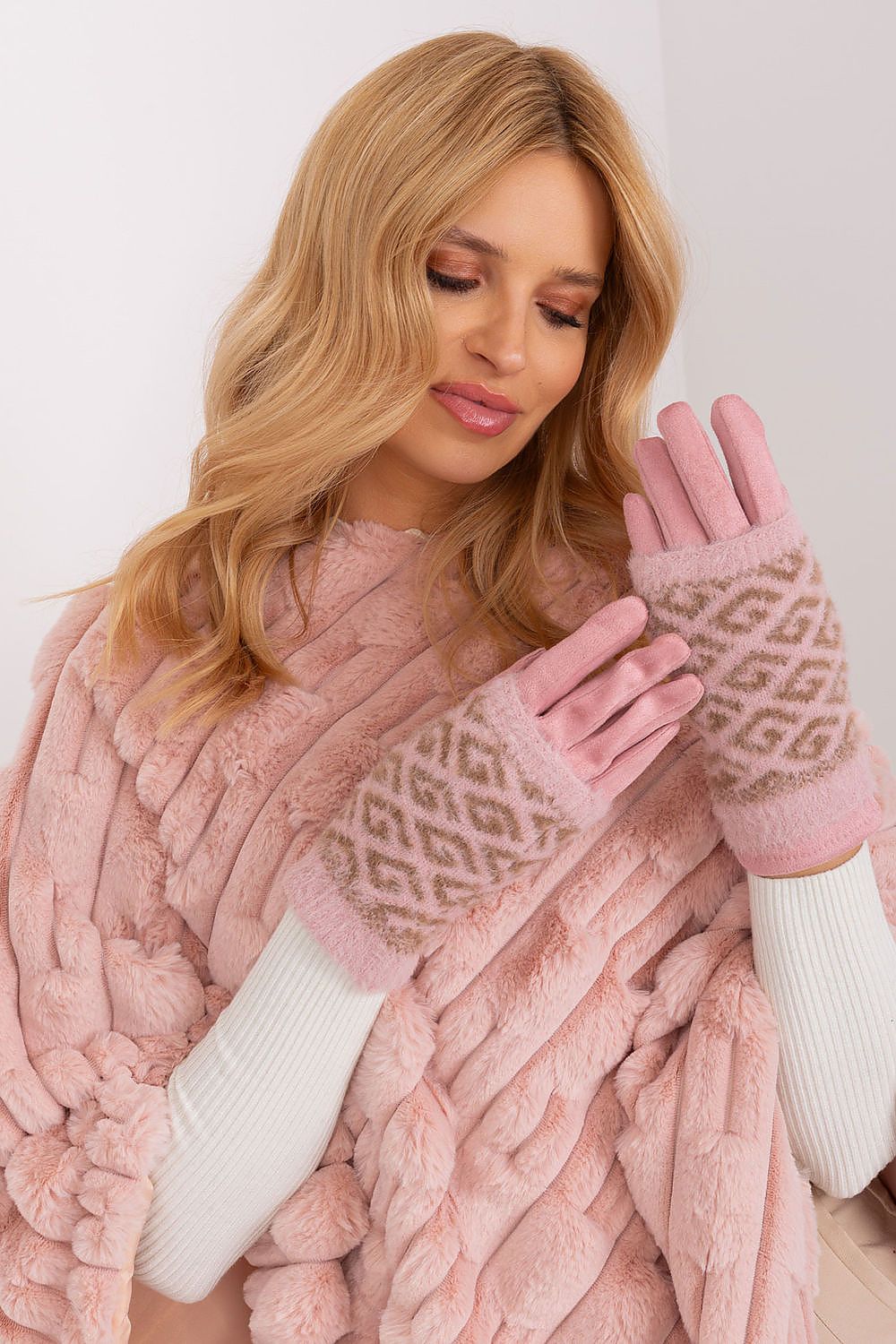  Gants model 190818 AT 