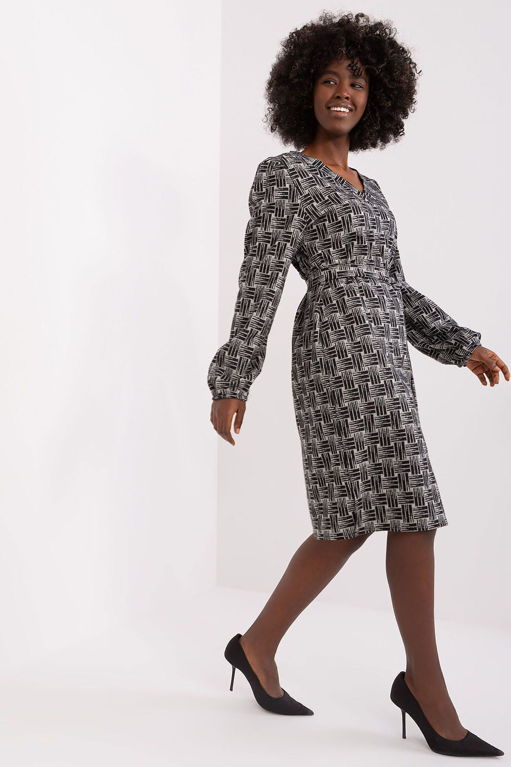  Robe de jour model 191569 Lakerta 