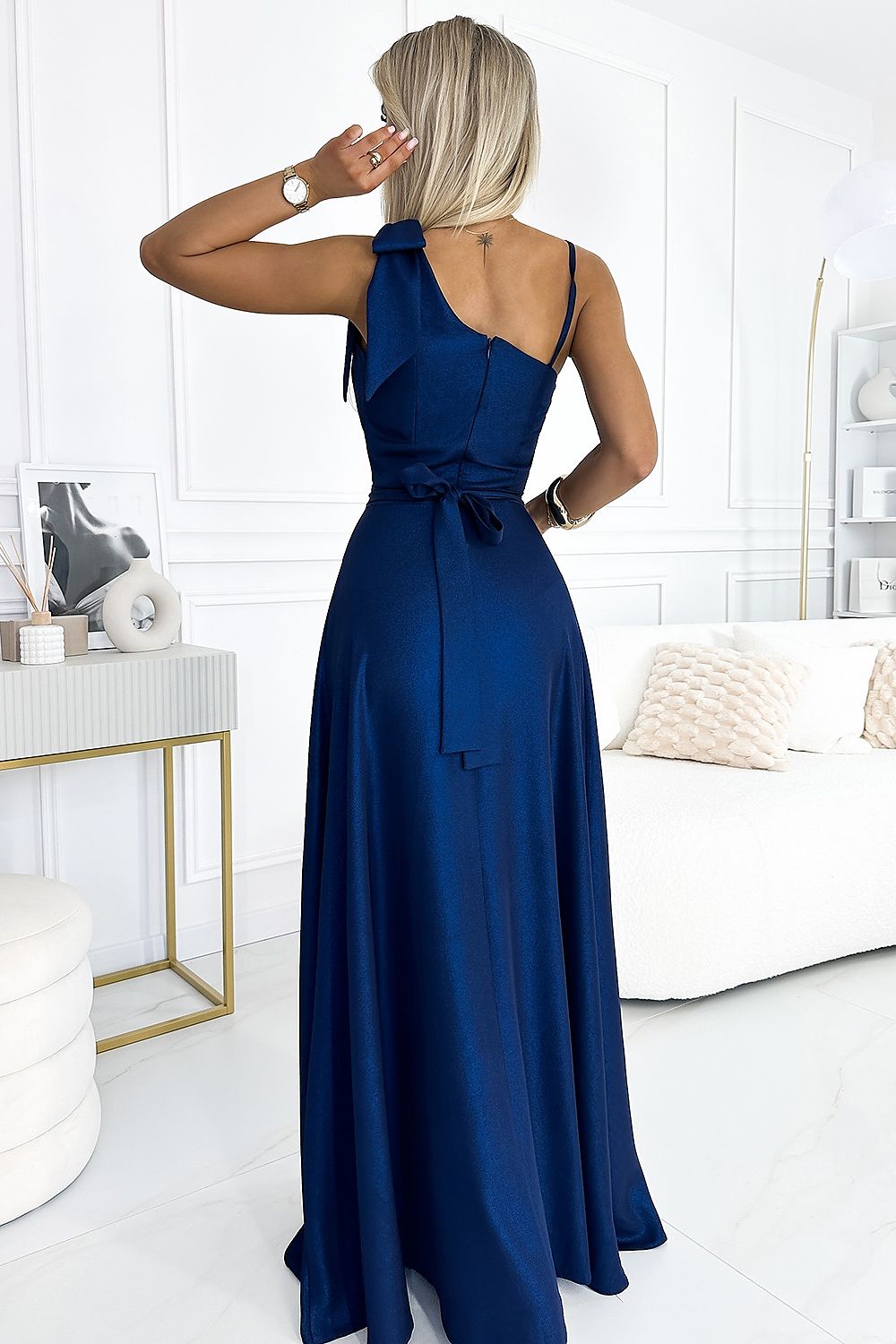  Robe longue model 192137 Numoco 