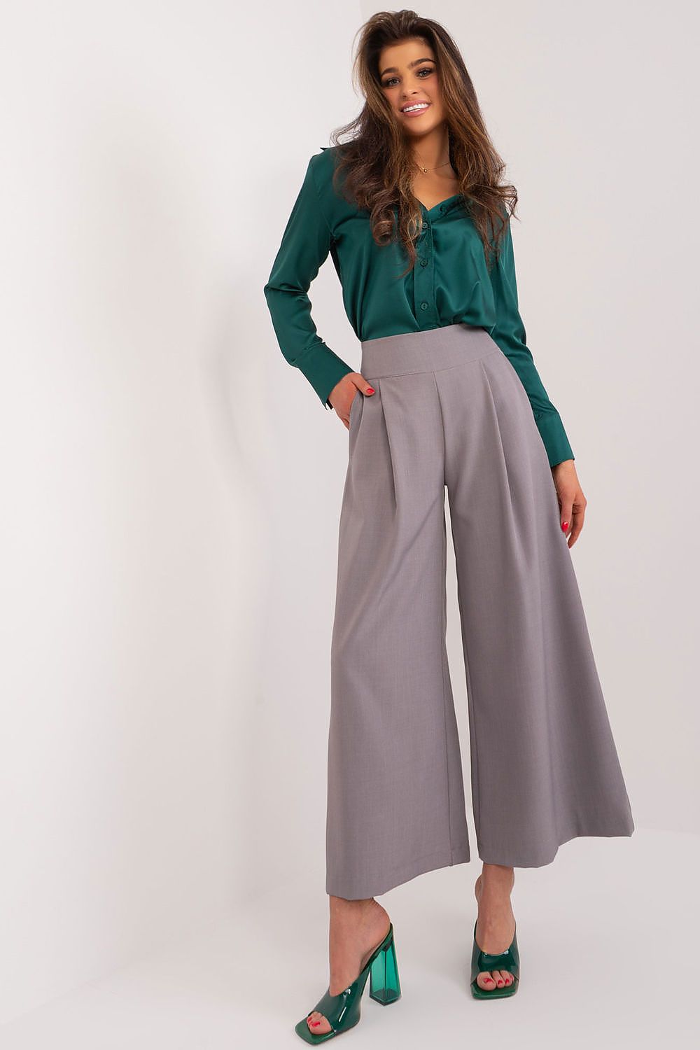 Pantalon femme model 192506 Italy Moda 