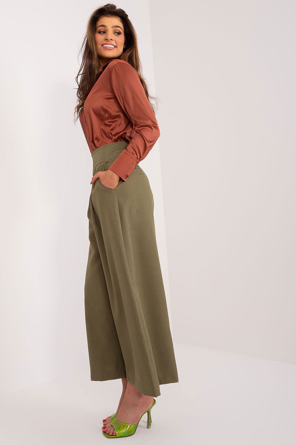  Pantalon femme model 192507 Italy Moda 