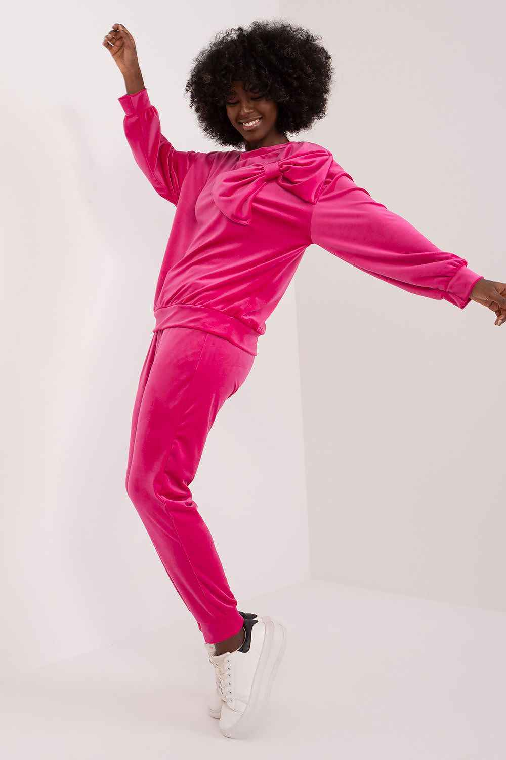 L`ensemble Italy Moda