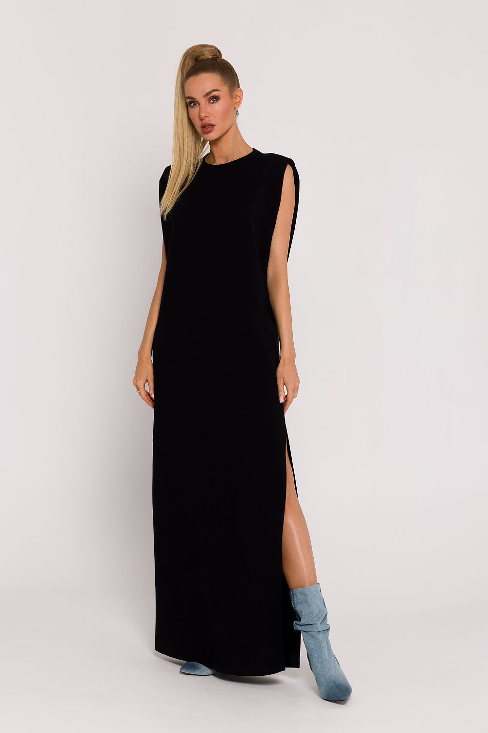  Robe de jour model 193556 Moe 