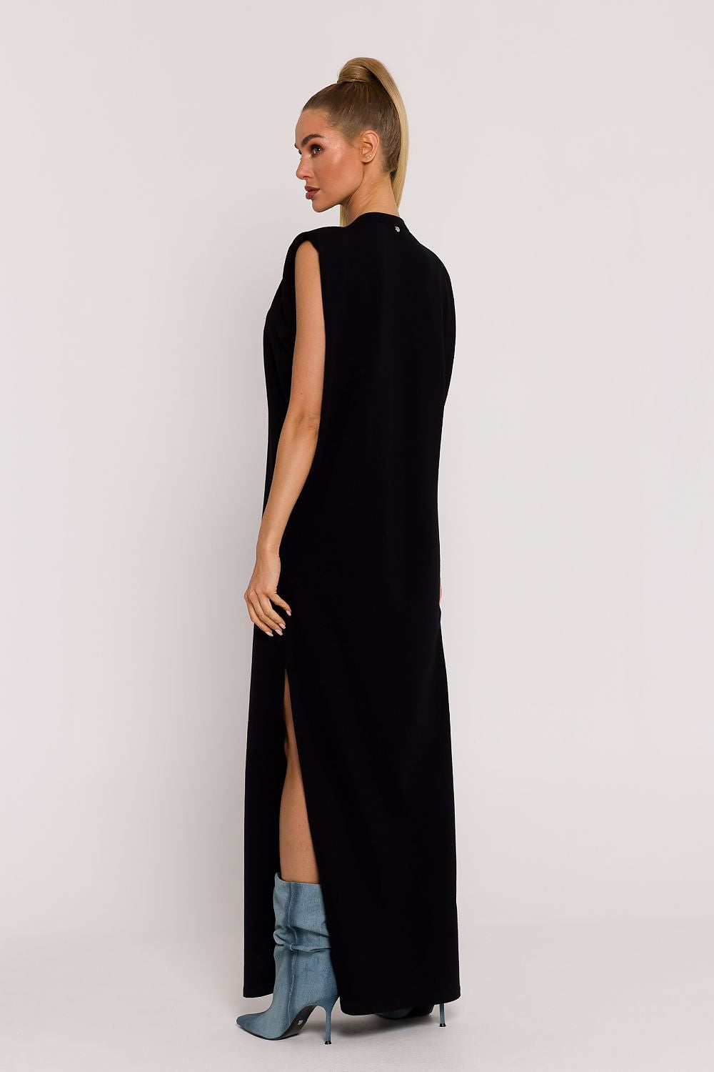  Robe de jour model 193556 Moe 