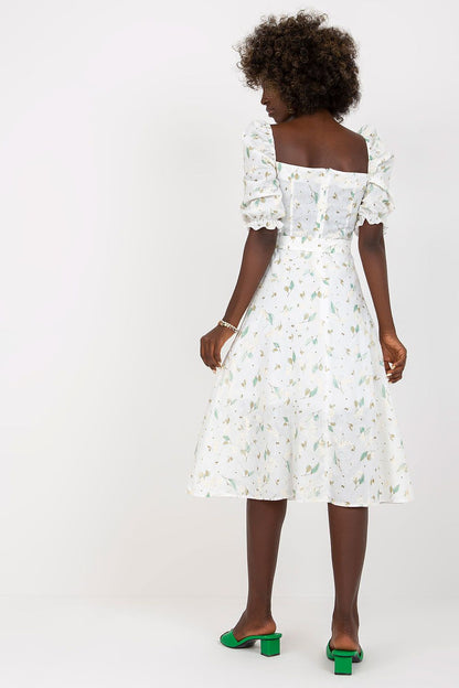  Robe de jour model 195790 Lakerta 
