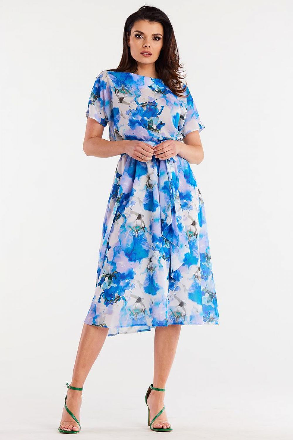  Robe de jour model 196705 awama 