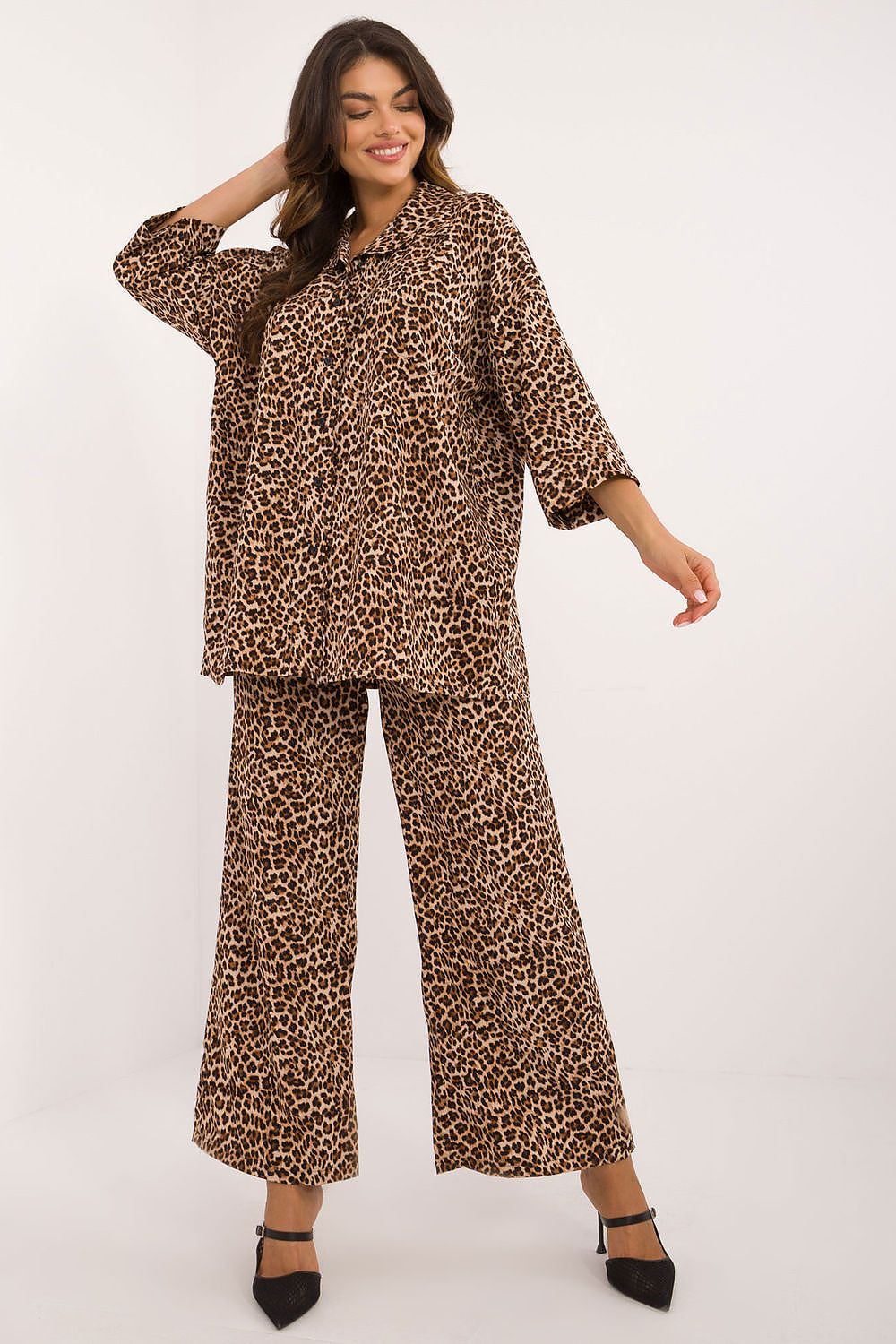  L`ensemble model 200217 Italy Moda 