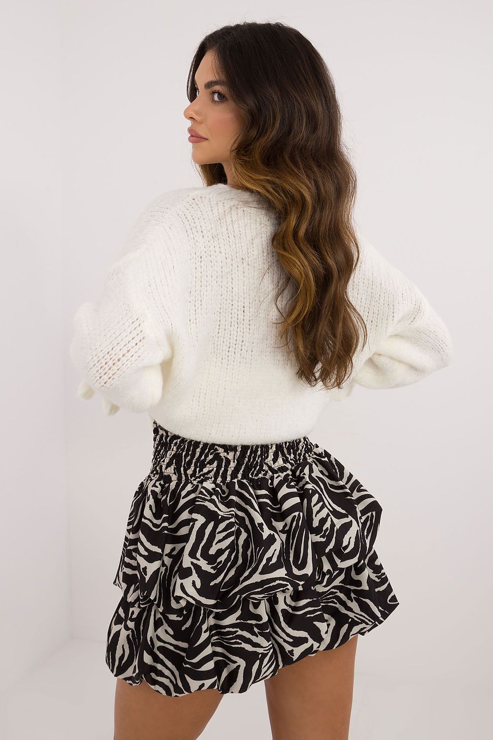  Jupe courte model 201295 Italy Moda 