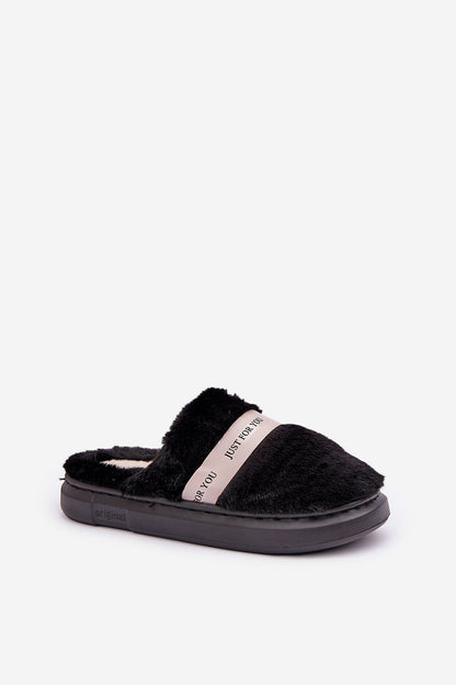  Pantoufles model 204935 Step in style 