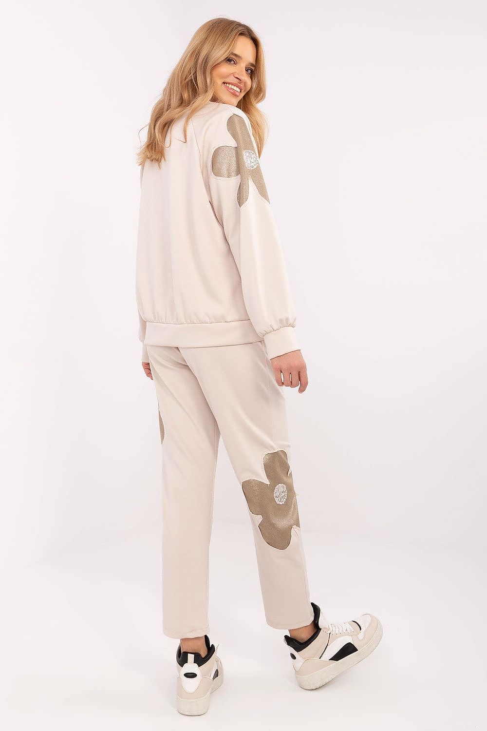  L`ensemble model 208147 Italy Moda 